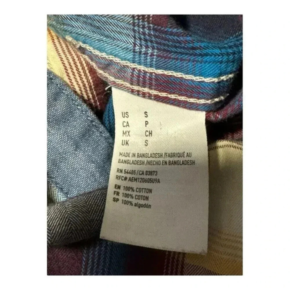 American Eagle Outfitters Seriously Soft Classic Fit Men’s Small Button Down - Picture 7 of 7